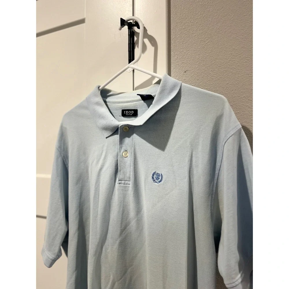 IZOD Silkwash Mens XL Light Blue Short Sleeve Pique Polo Shirt Crest Logo - Picture 3 of 6
